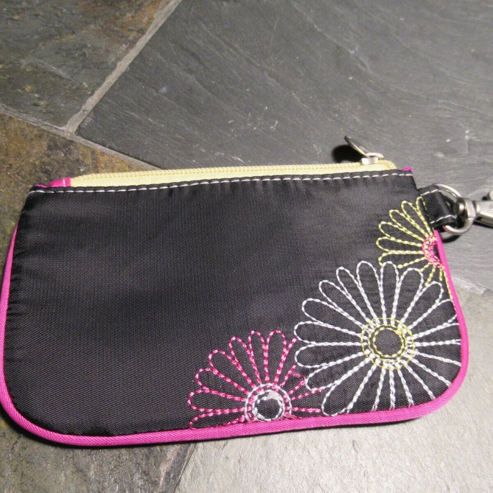 Small Travelon wallet/pouch.